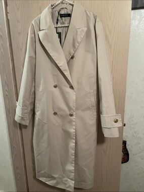 Danier Cream Double-Breasted Trench Coat